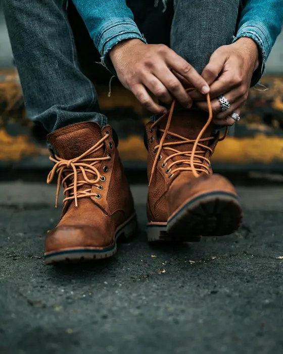 Eon Leather Lug-Sole Hiking Boots